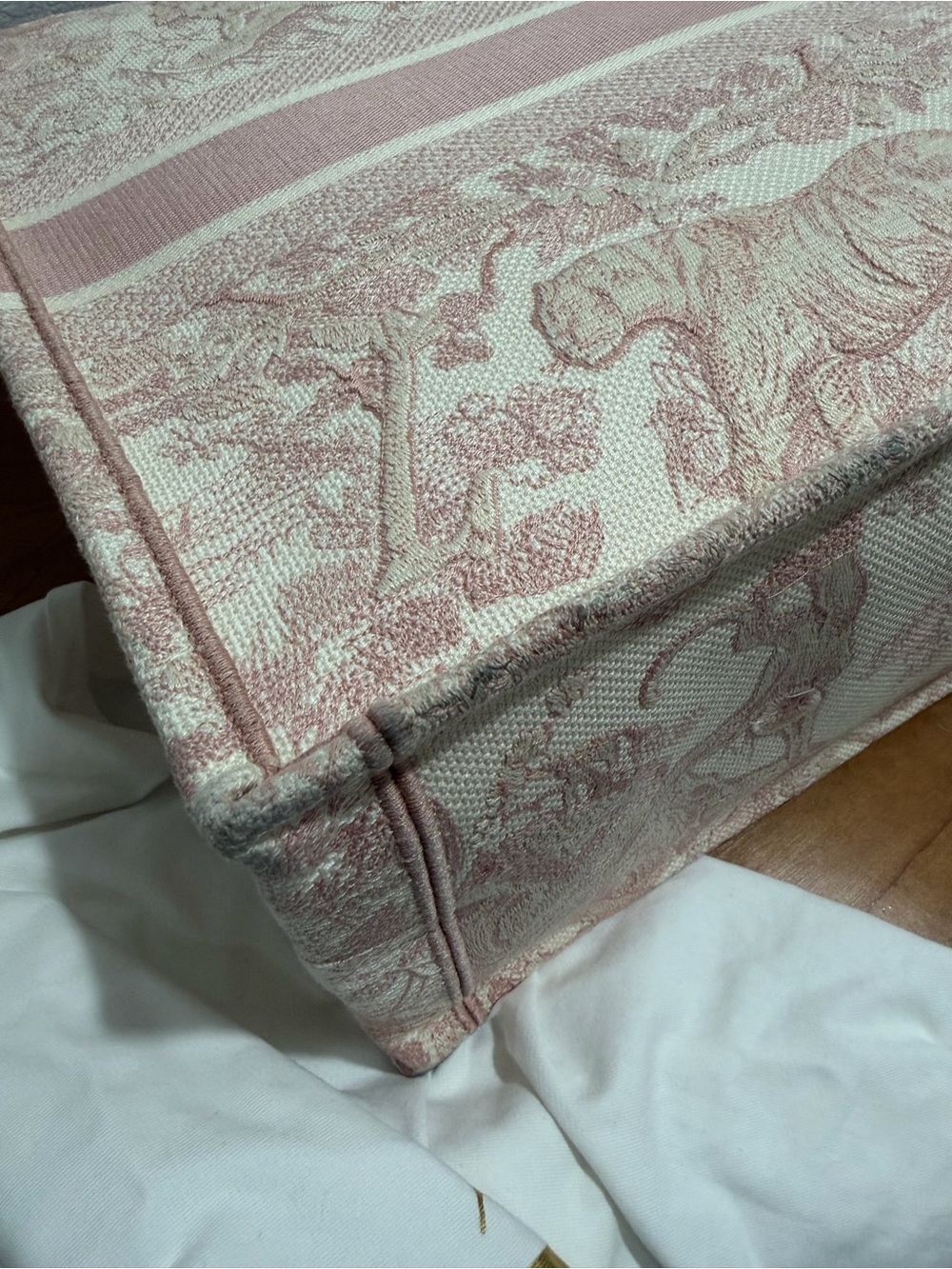 Dior Pink Toile de Jouy Large Book Tote Bag - Picture 10 of 15
